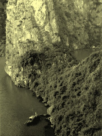 Die Halong-Bucht vor mehr als 100 Jahren - ảnh 10